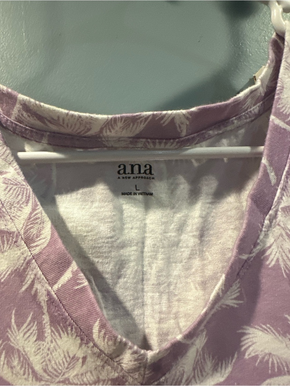 a.n.a Lavender Palm V-Neck Tee with White Print - Picture 2 of 4